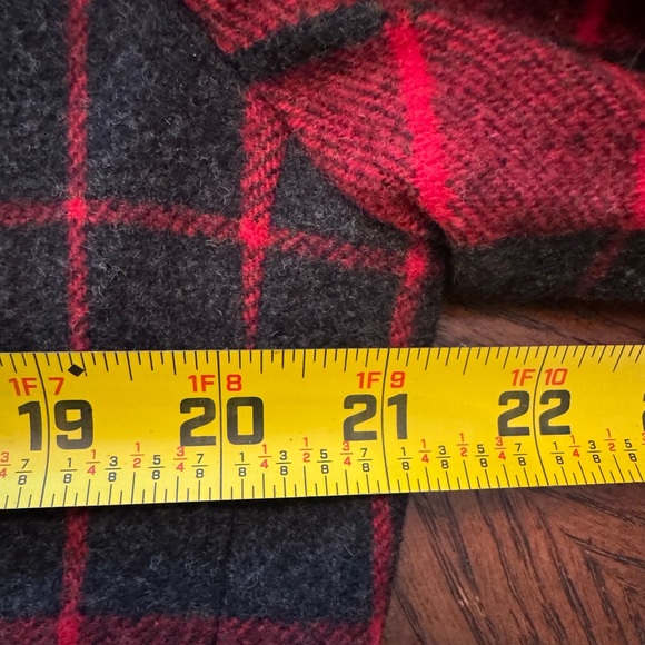 Vintage Red & Black Plaid wool blazer Size M oversized Academia Fall Boxy - Picture 8 of 15